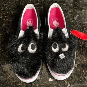 Vans Faux Fur Friends slip-ons Size 7